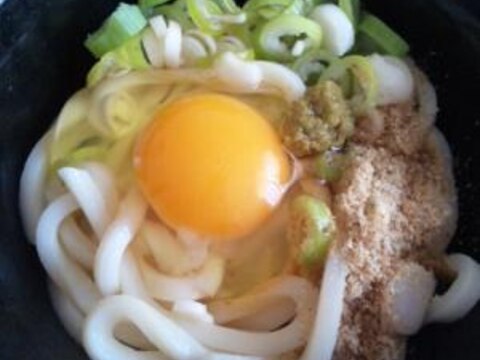 風味良し！柚子胡椒の釜玉うどん